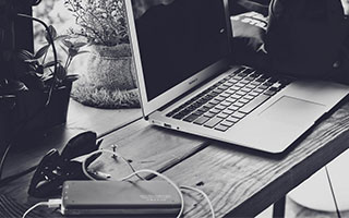 半岛体育入口-勒沃库森击败法兰克福，取得关键三分