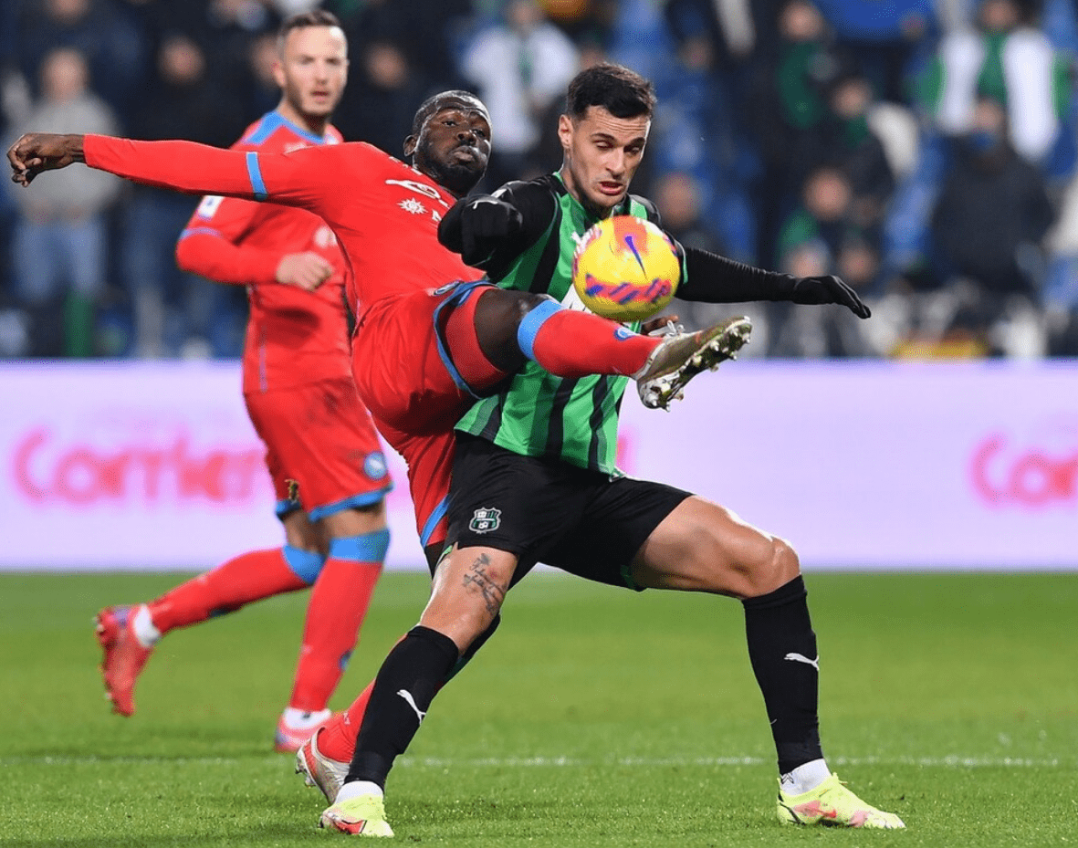 半岛app官网-关于拉斯帕尔马斯力求逼平，实力显著提升的信息