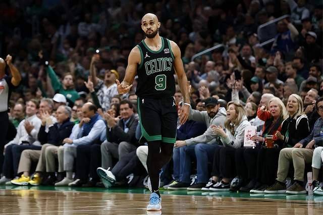 半岛体育下载入口官网-本特克与友谊赛比赛中受伤离场